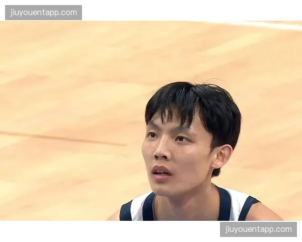 广东队徐杰场均11助攻组织出色 进攻节奏掌控能力突出